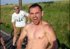 Pouze pro zasvěcené - Pokus o napodobení Mr. Cornyho s levandulovou příchutí (Silvestr 2002). Výkon je to dobrý, ale nic na plat. Originál je originál : )))    Icon: 