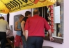 Všude jsou dneska fronty, obzvlášť na řízek